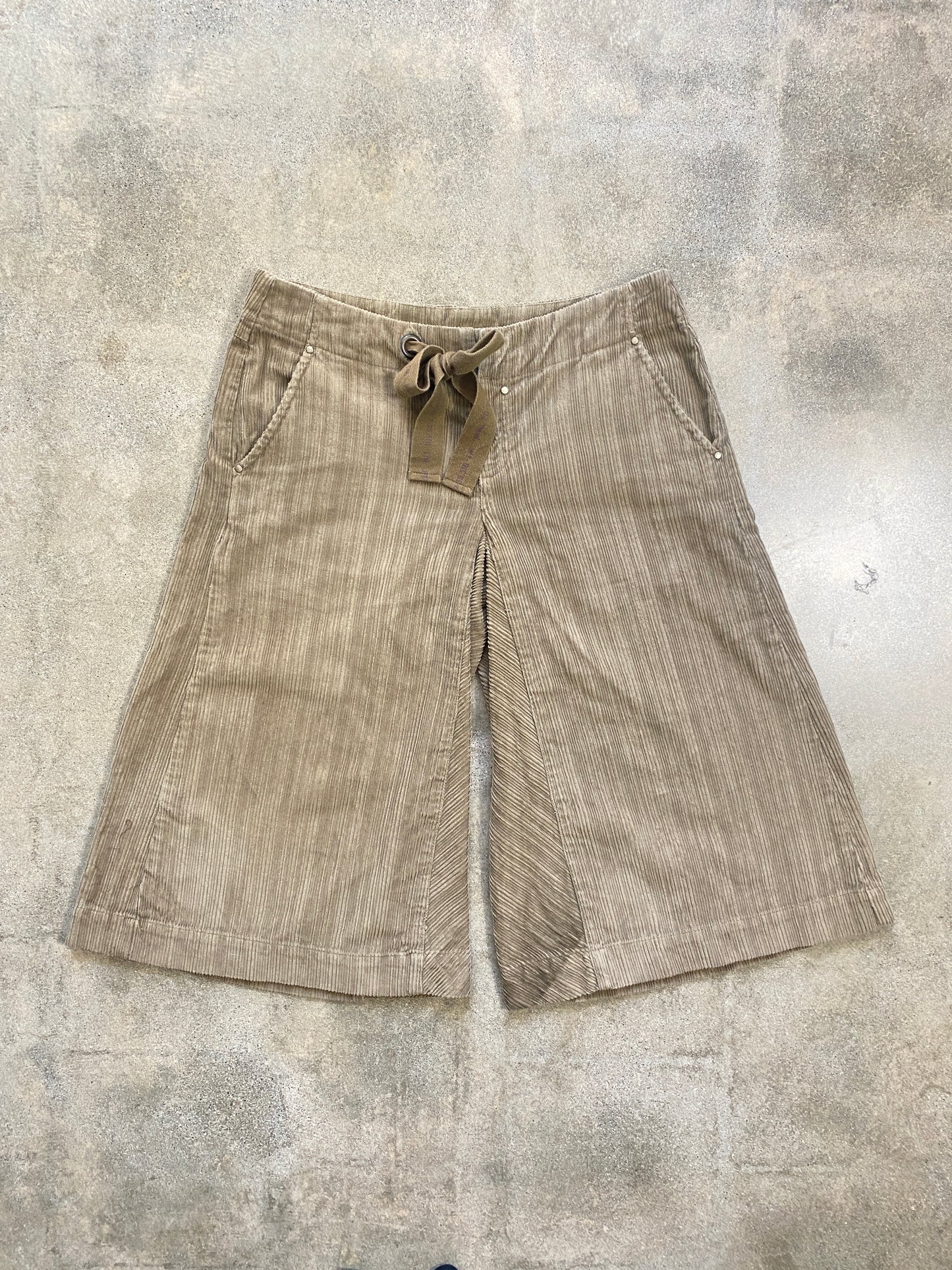 00’s Diesel Corduroy Culotte Shorts