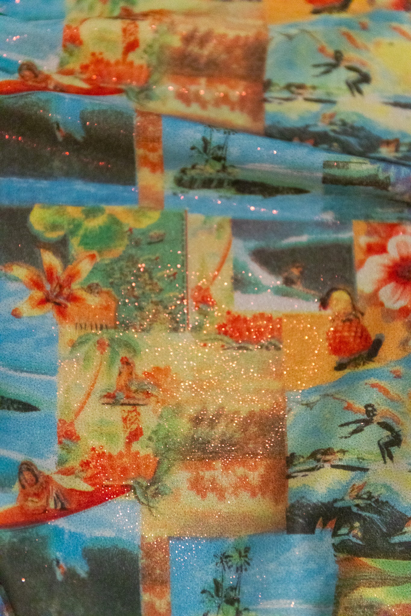 Tropic Mirage – 4 Way Stretch Iridescent Hawaiian Print (90s/00s Deadstock)
