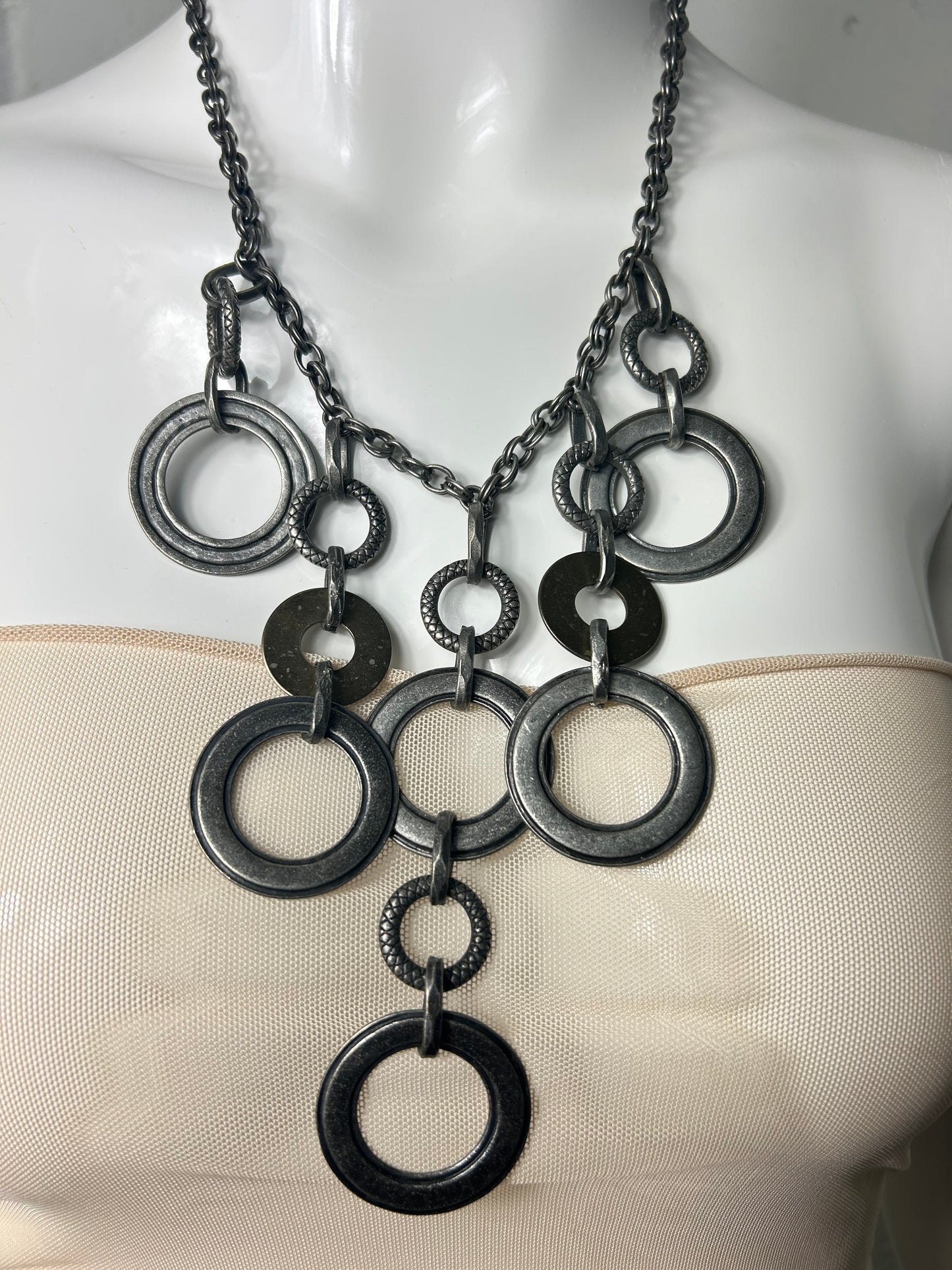 O-Ring Metal Waterfall Necklace