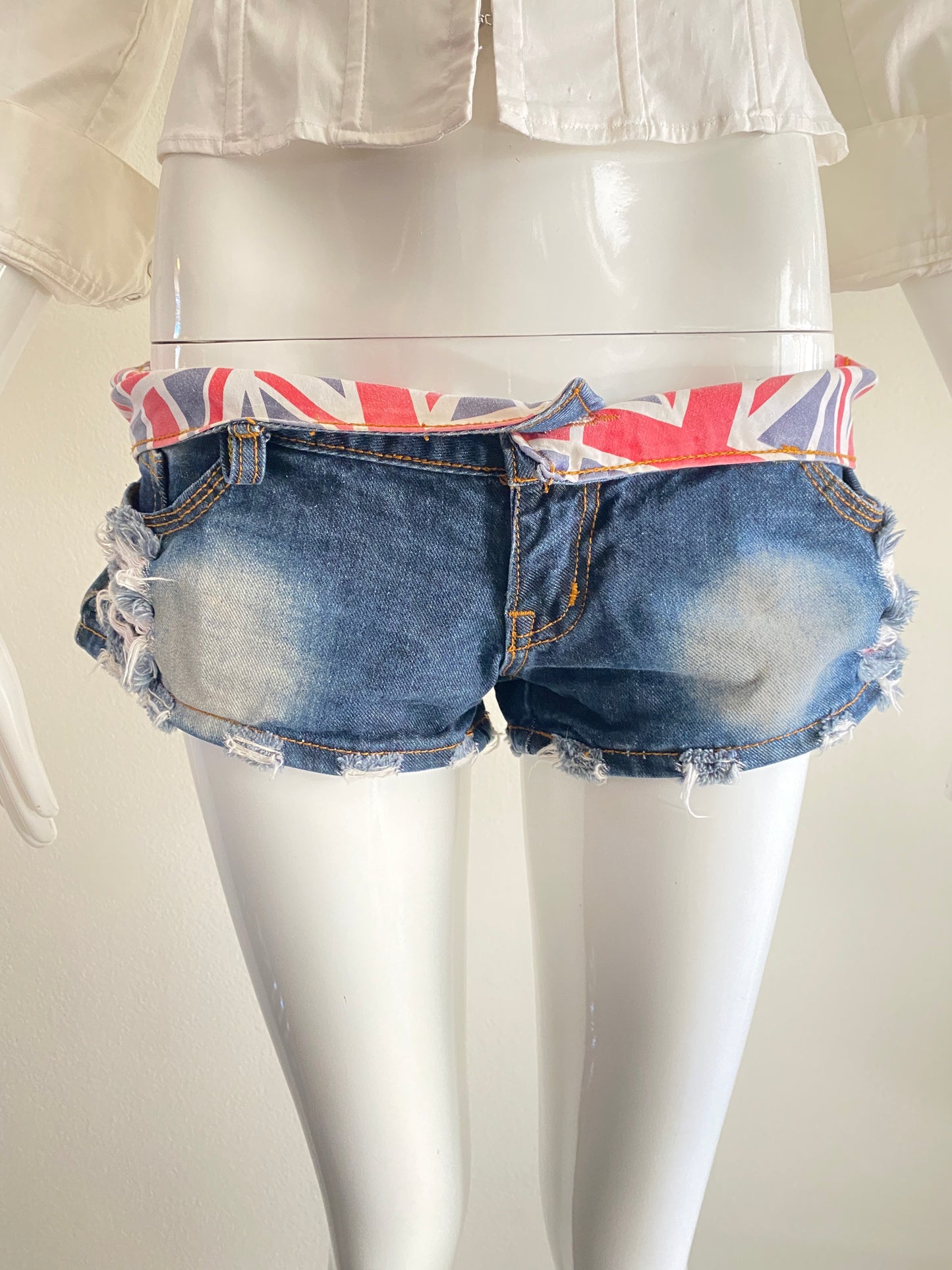 00’s Denim Lowrise Short Shorts