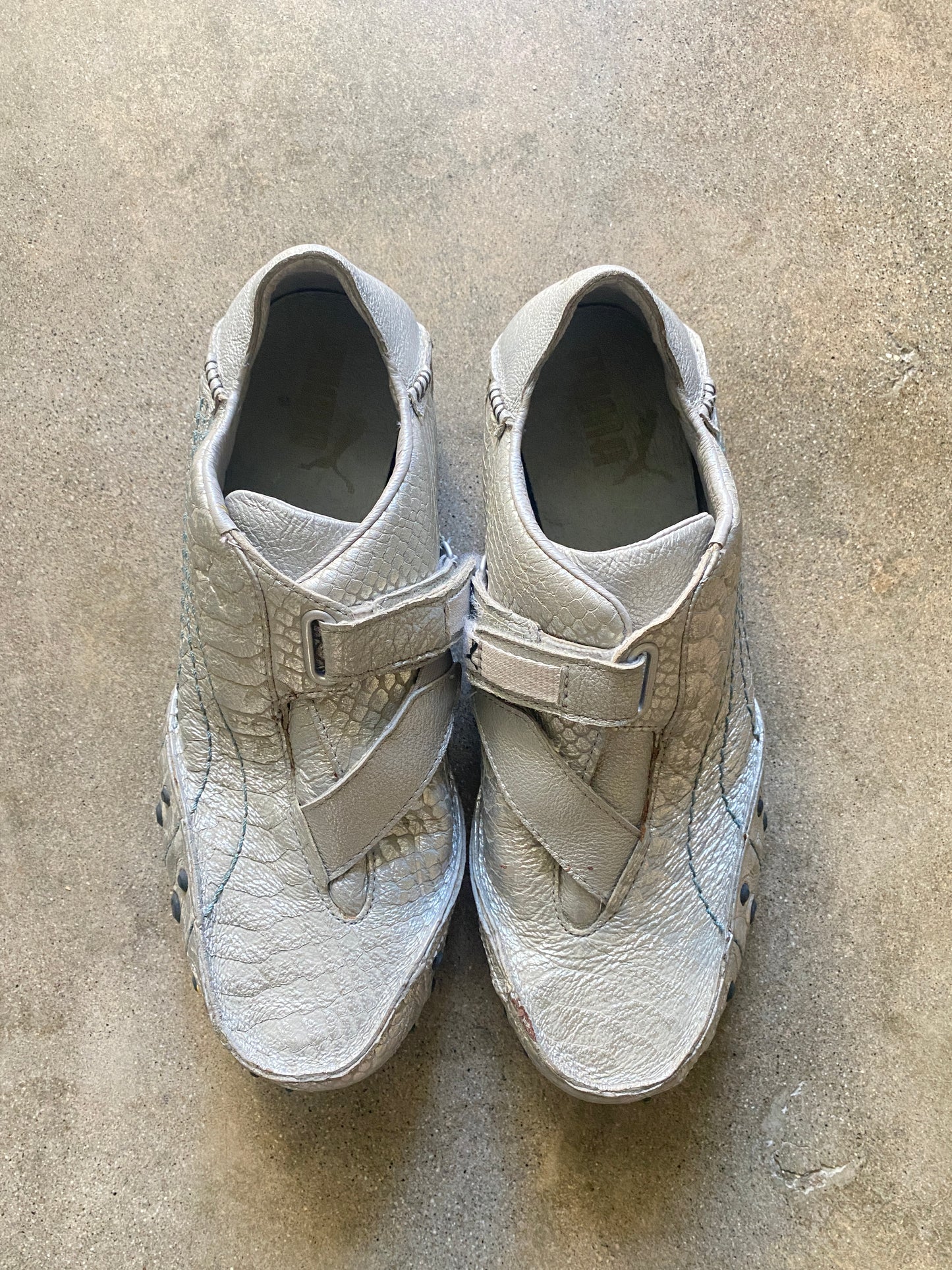 00's Silver Puma Sneakers