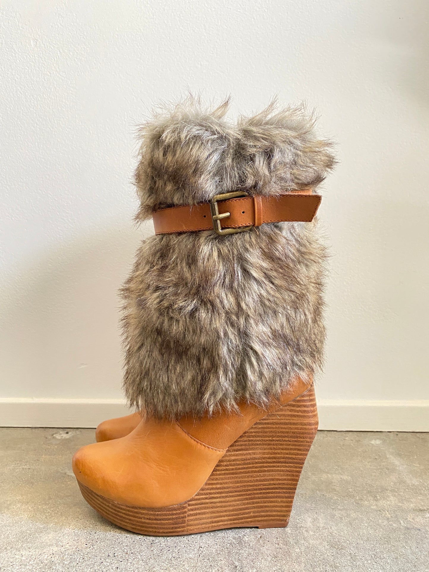 00's Fur Block Heel Boots