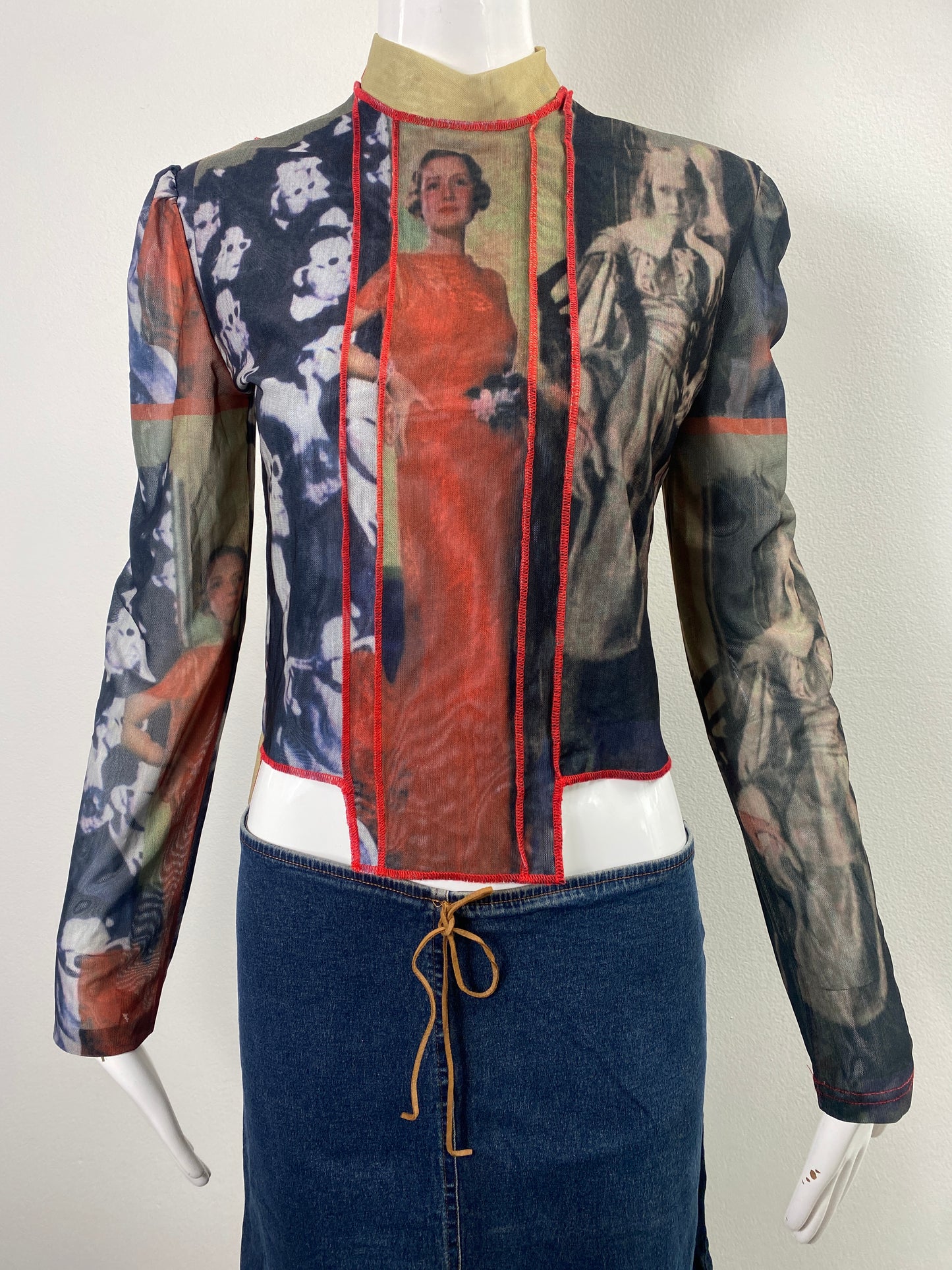 Mesh Graphic Print Top