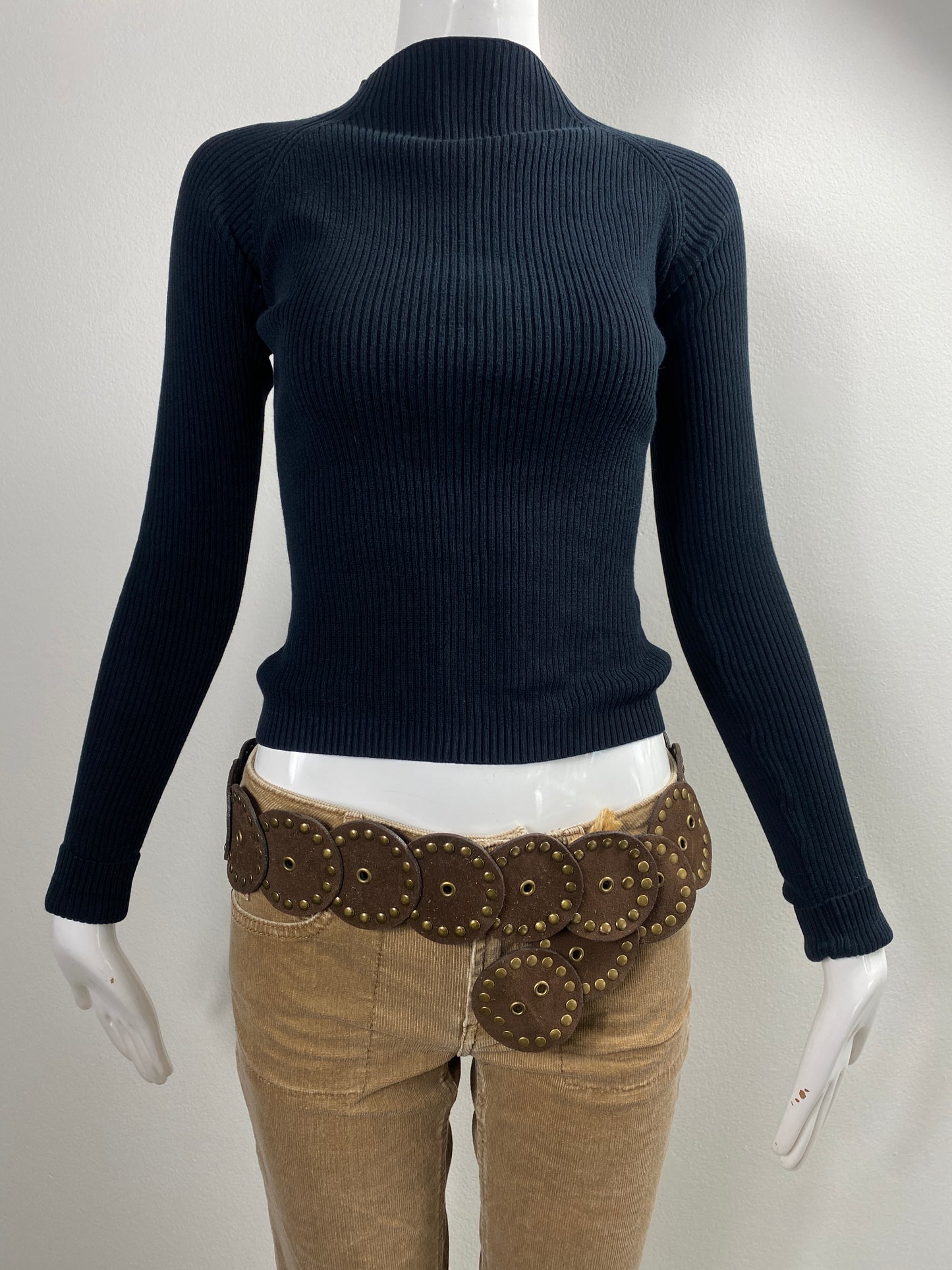 Guess Ribbed Mockneck