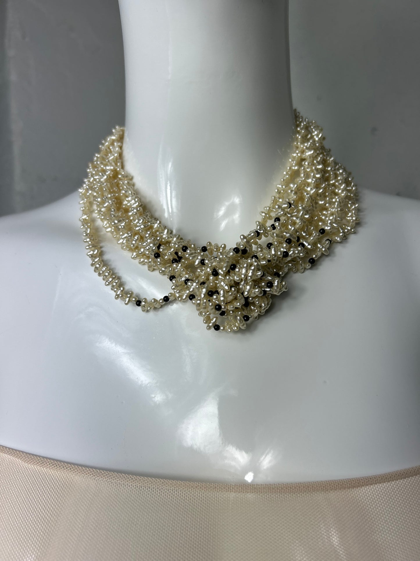 Iridescent Faux Pearl Layered Choker