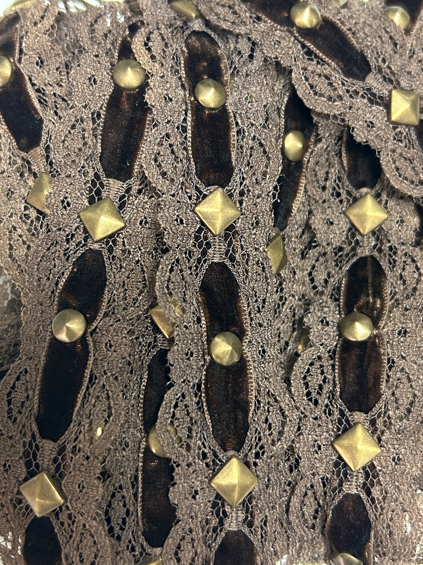 Jewel Earth Trim