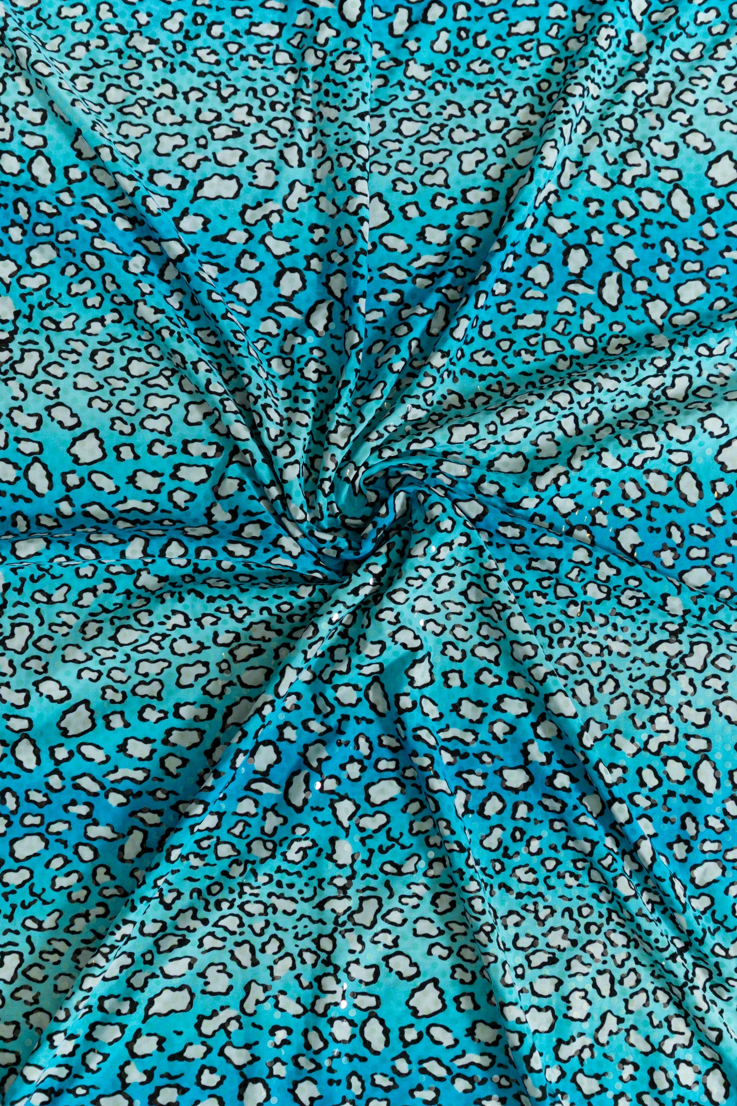 Arctic Cheetah – Blue Gradient Sparkle Print (90s/00s Deadstock)