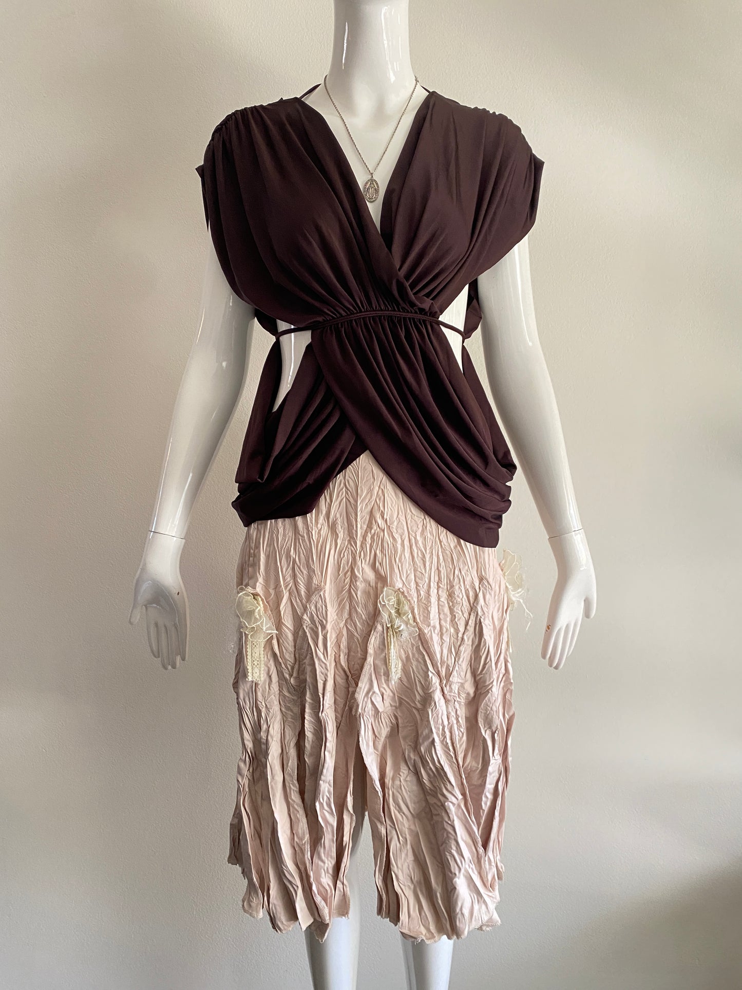 00's Chocolate Brown Abstract Top